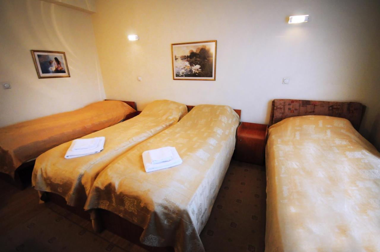 Vip Hotel Skopje - New Management Εξωτερικό φωτογραφία