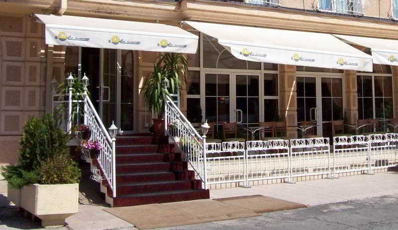 Vip Hotel Skopje - New Management Εξωτερικό φωτογραφία