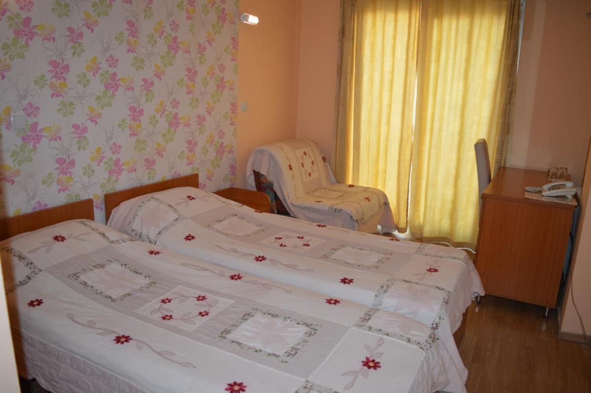 Vip Hotel Skopje - New Management Εξωτερικό φωτογραφία